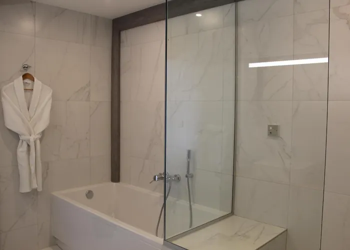 Xhale Azores 4* Angra do Heroísmo