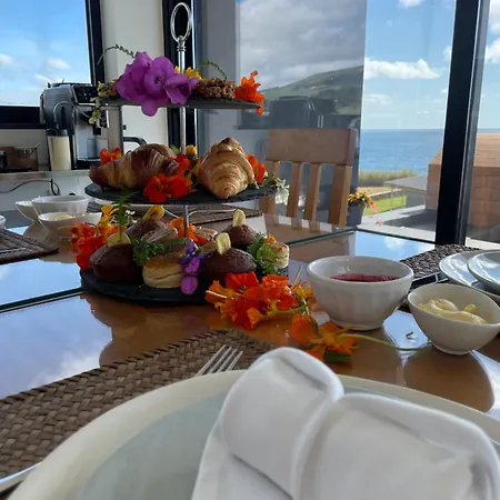 Xhale Azores Отель