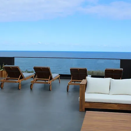 فندق Xhale Azores أنغرا دو إِراويزو