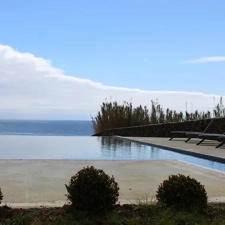 Xhale Azores 4*