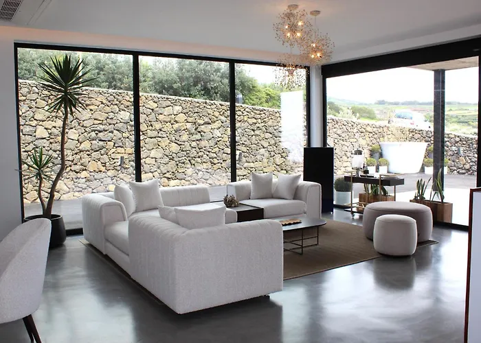 فندق Xhale Azores أنغرا دو إِراويزو